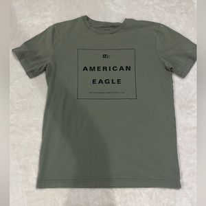 American Eagle Green T-Shirt size small